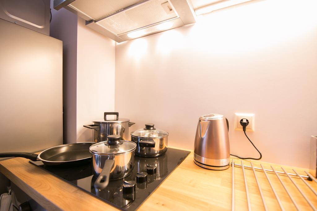 Sunny And Compact Apartment Riga Esterno foto