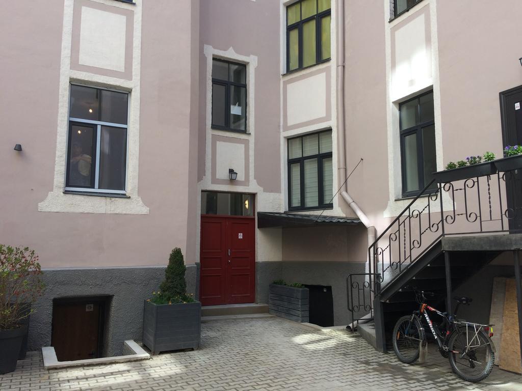 Sunny And Compact Apartment Riga Esterno foto